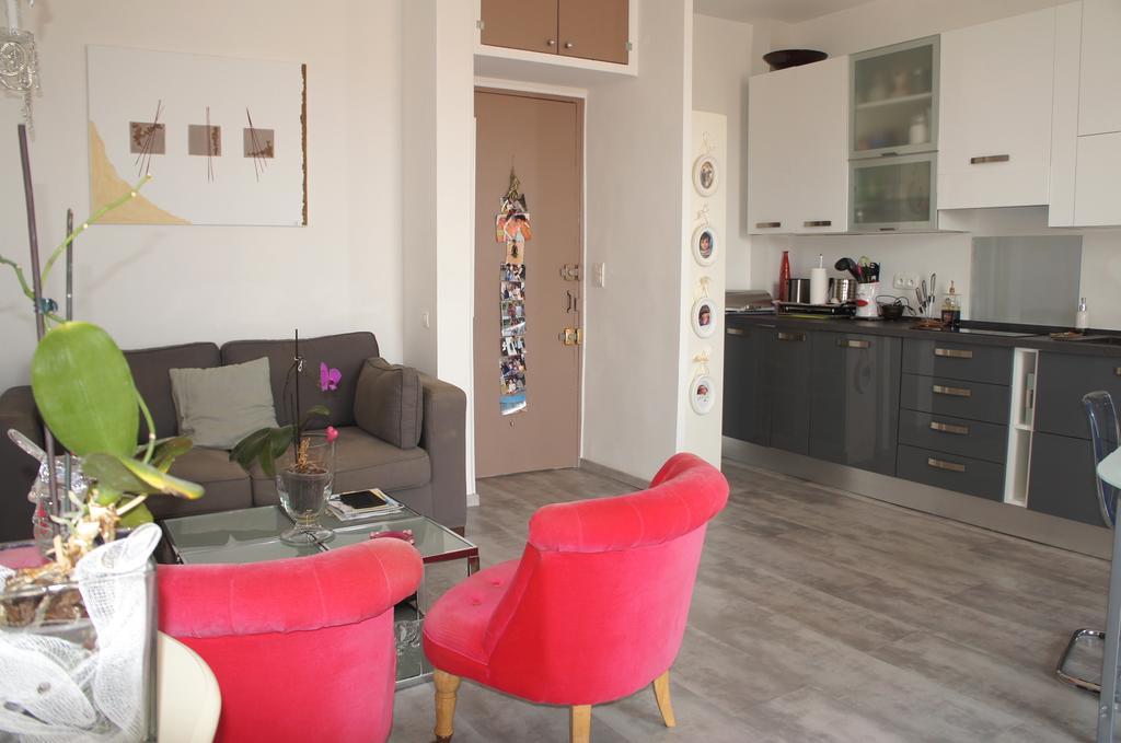 Le Louvre Appartement Menton Buitenkant foto